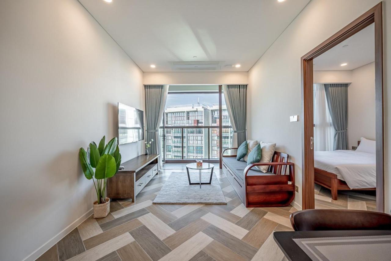 The Crest-Central Saigon Riverside -Free Pool-Gym-Sauna Room-Yoga Room โฮจิมินห์ซิตี้ ภายนอก รูปภาพ