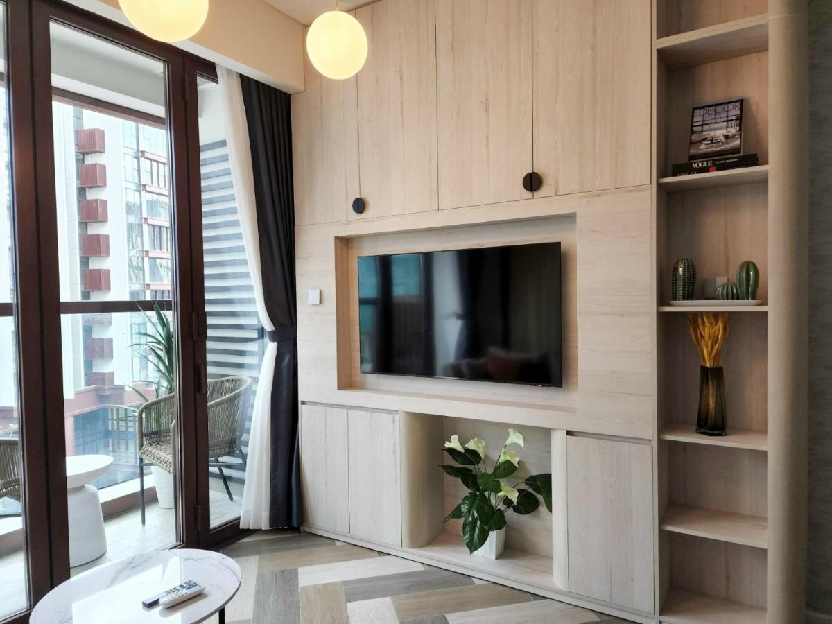 The Crest-Central Saigon Riverside -Free Pool-Gym-Sauna Room-Yoga Room โฮจิมินห์ซิตี้ ภายนอก รูปภาพ