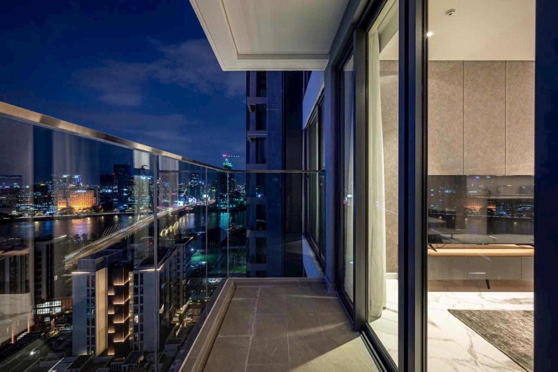 The Crest-Central Saigon Riverside -Free Pool-Gym-Sauna Room-Yoga Room โฮจิมินห์ซิตี้ ภายนอก รูปภาพ