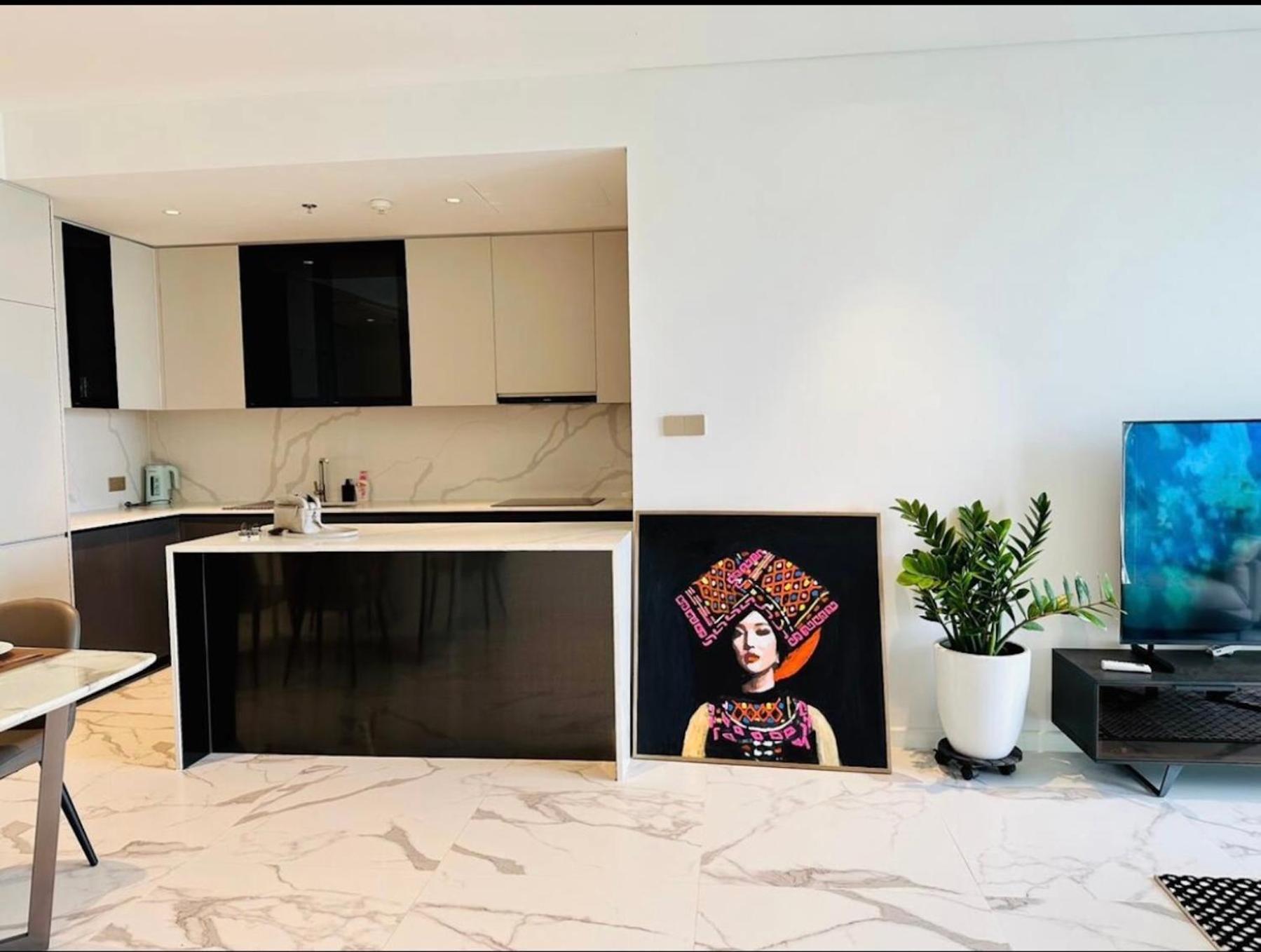 The Crest-Central Saigon Riverside -Free Pool-Gym-Sauna Room-Yoga Room โฮจิมินห์ซิตี้ ภายนอก รูปภาพ