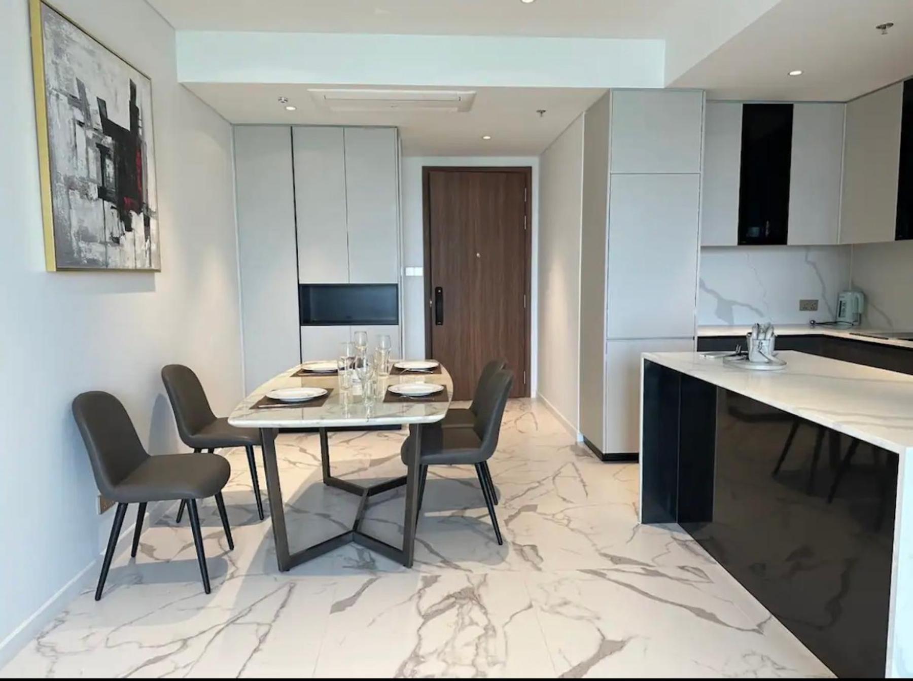 The Crest-Central Saigon Riverside -Free Pool-Gym-Sauna Room-Yoga Room โฮจิมินห์ซิตี้ ภายนอก รูปภาพ